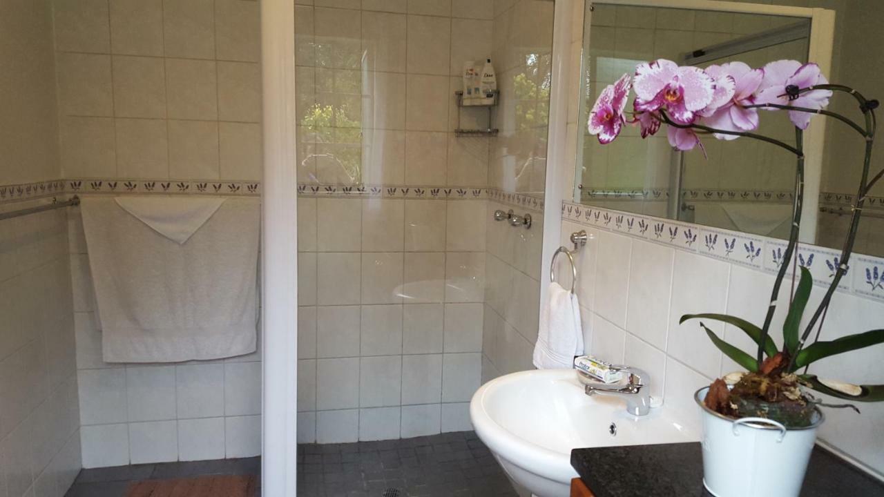 A Peaceful Retreat Bed & Breakfast Sandton Ngoại thất bức ảnh