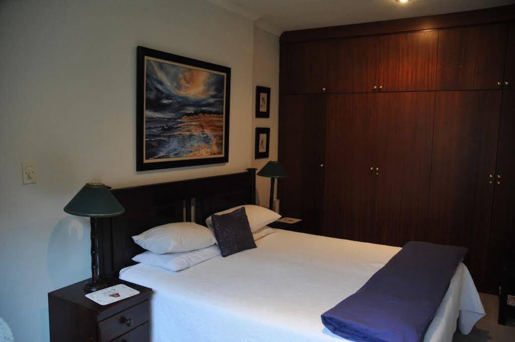 A Peaceful Retreat Bed & Breakfast Sandton Ngoại thất bức ảnh